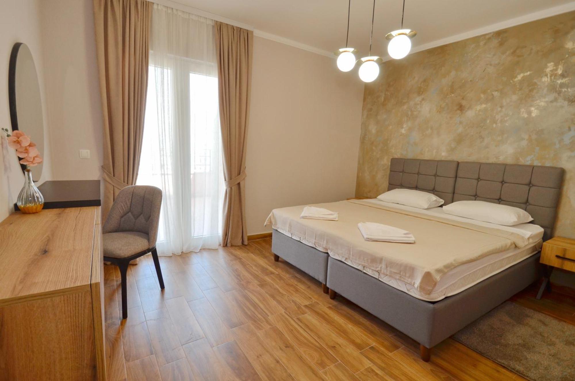 Boka Devine Residence Kotor Exteriör bild