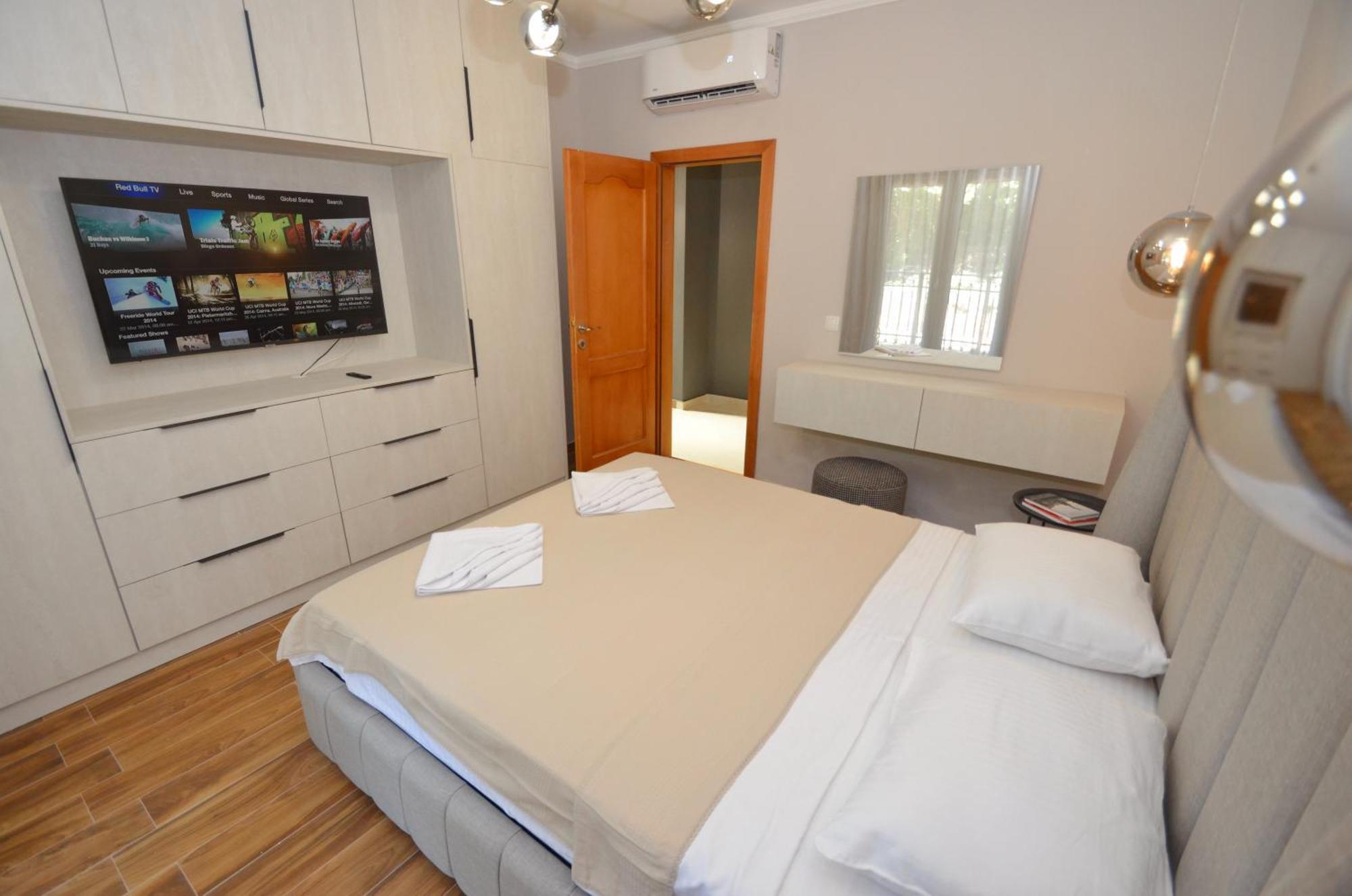 Boka Devine Residence Kotor Rum bild