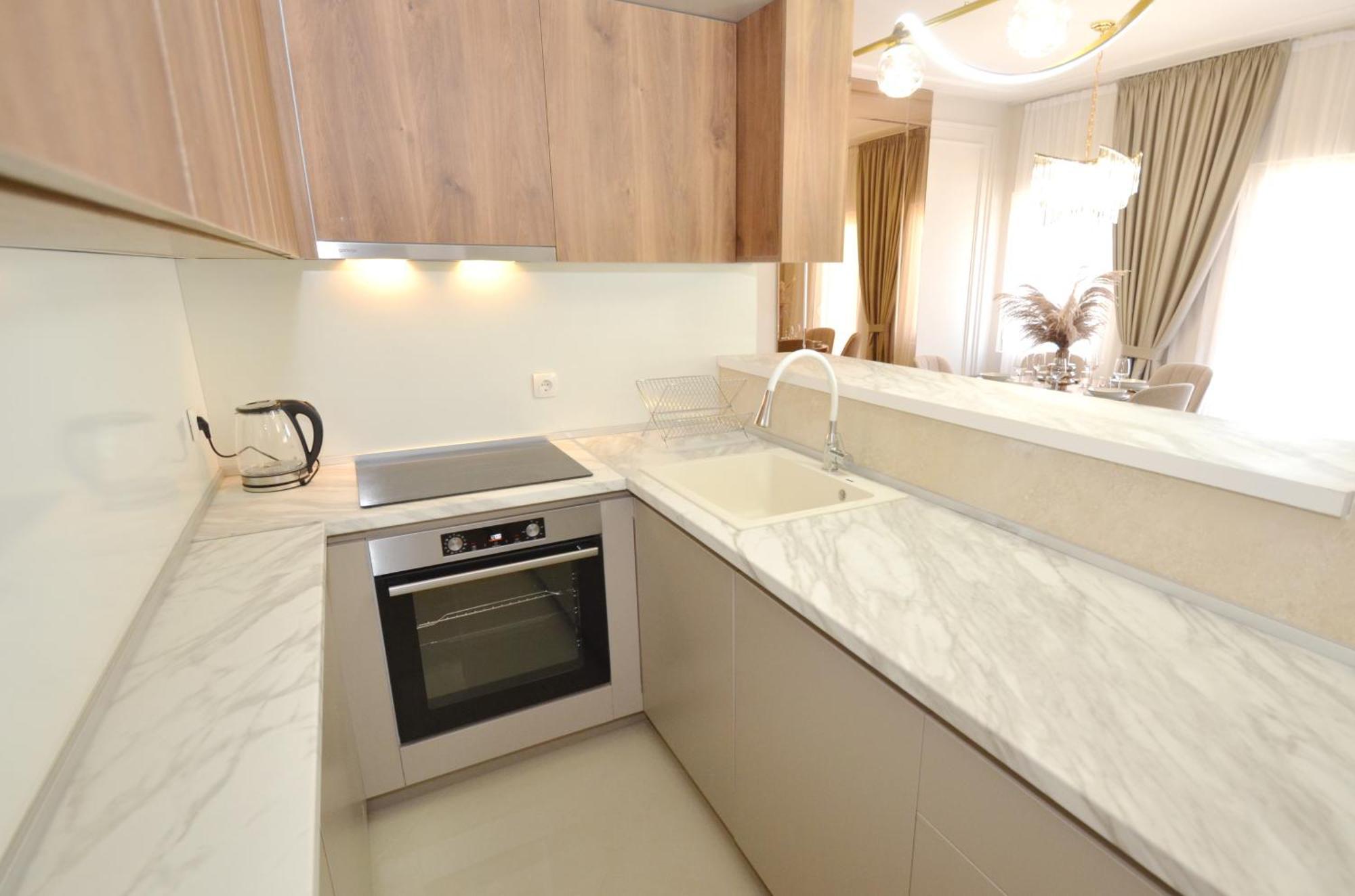 Boka Devine Residence Kotor Rum bild